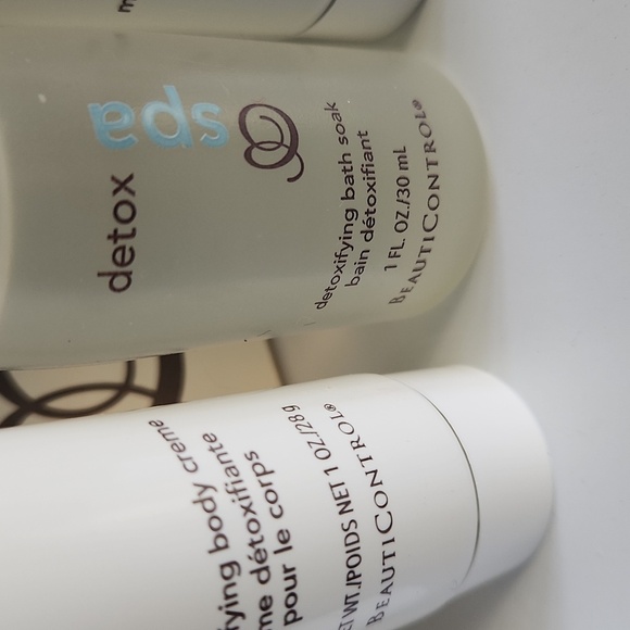 BeautiControl Spa Detox " The Ultimate Detox Kit" - Picture 5 of 12